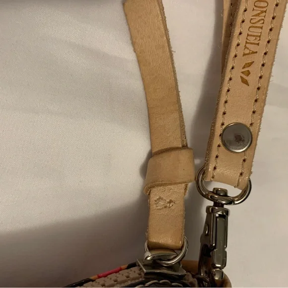 Consuela Colorful Skull Key Holder - Picture 11 of 13